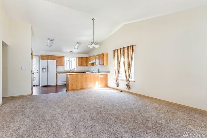 Property Photo: 1297 NE Big Berry Lp WA 98277