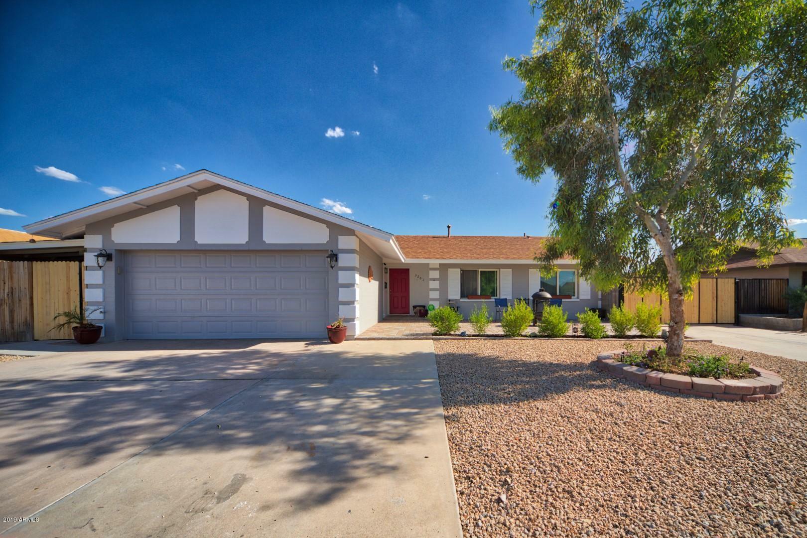 Property Photo:  3201 W Acoma Drive  AZ 85053 