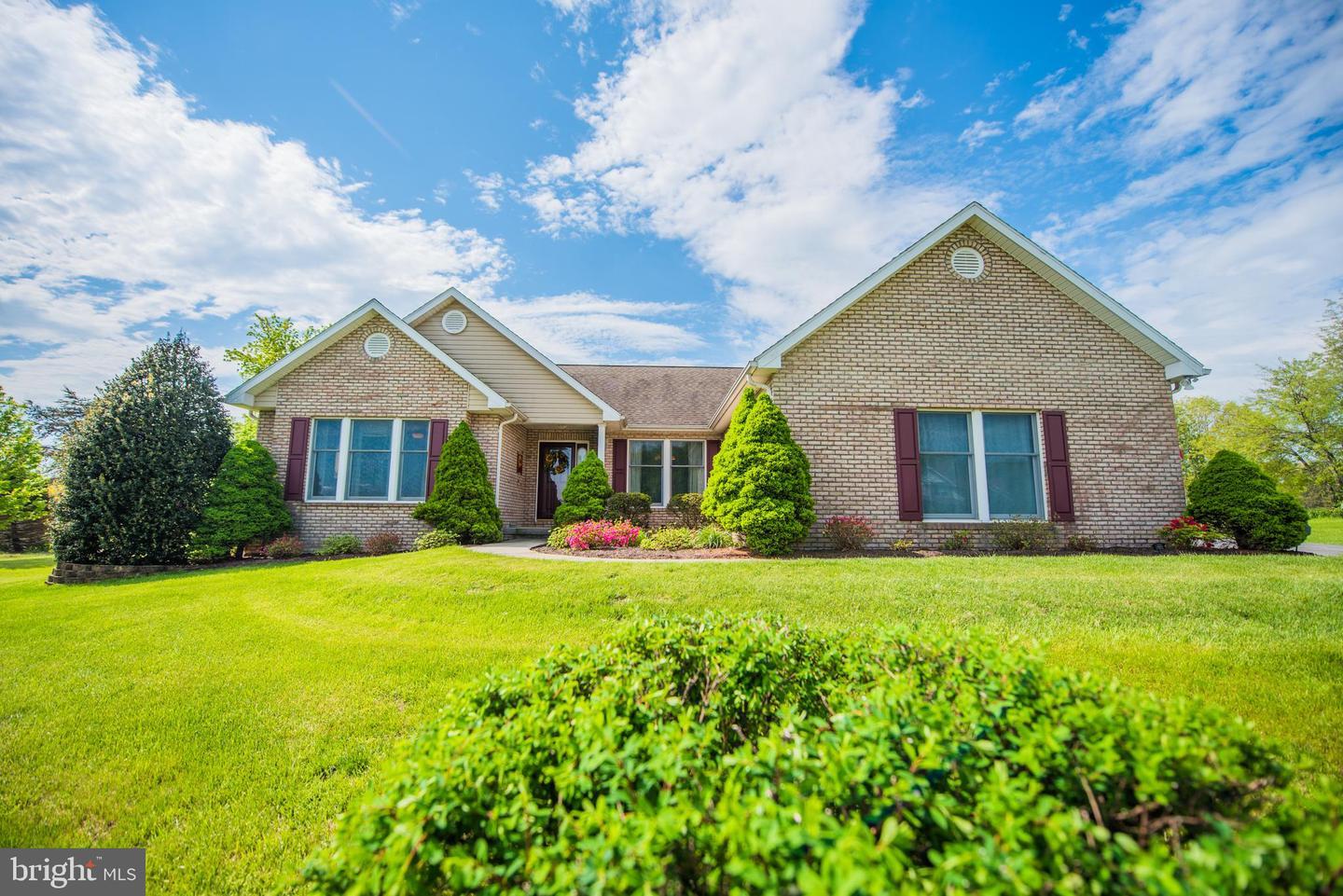 Property Photo: 358 Ridge View Drive WV 25411