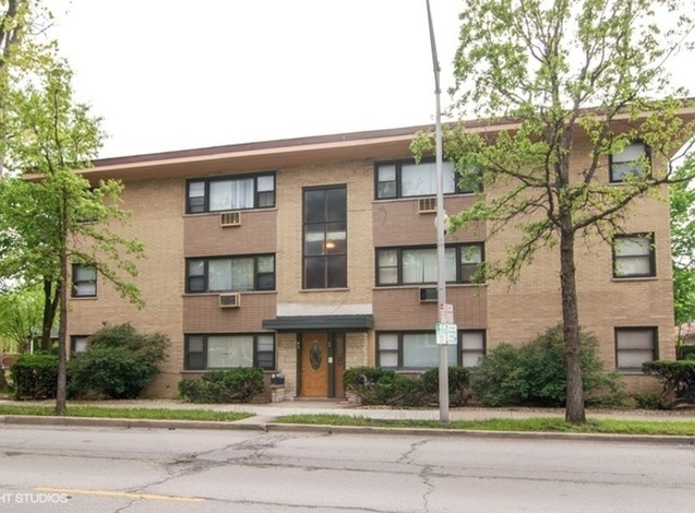 Property Photo:  2 Le Moyne Parkway 2N  IL 60302 