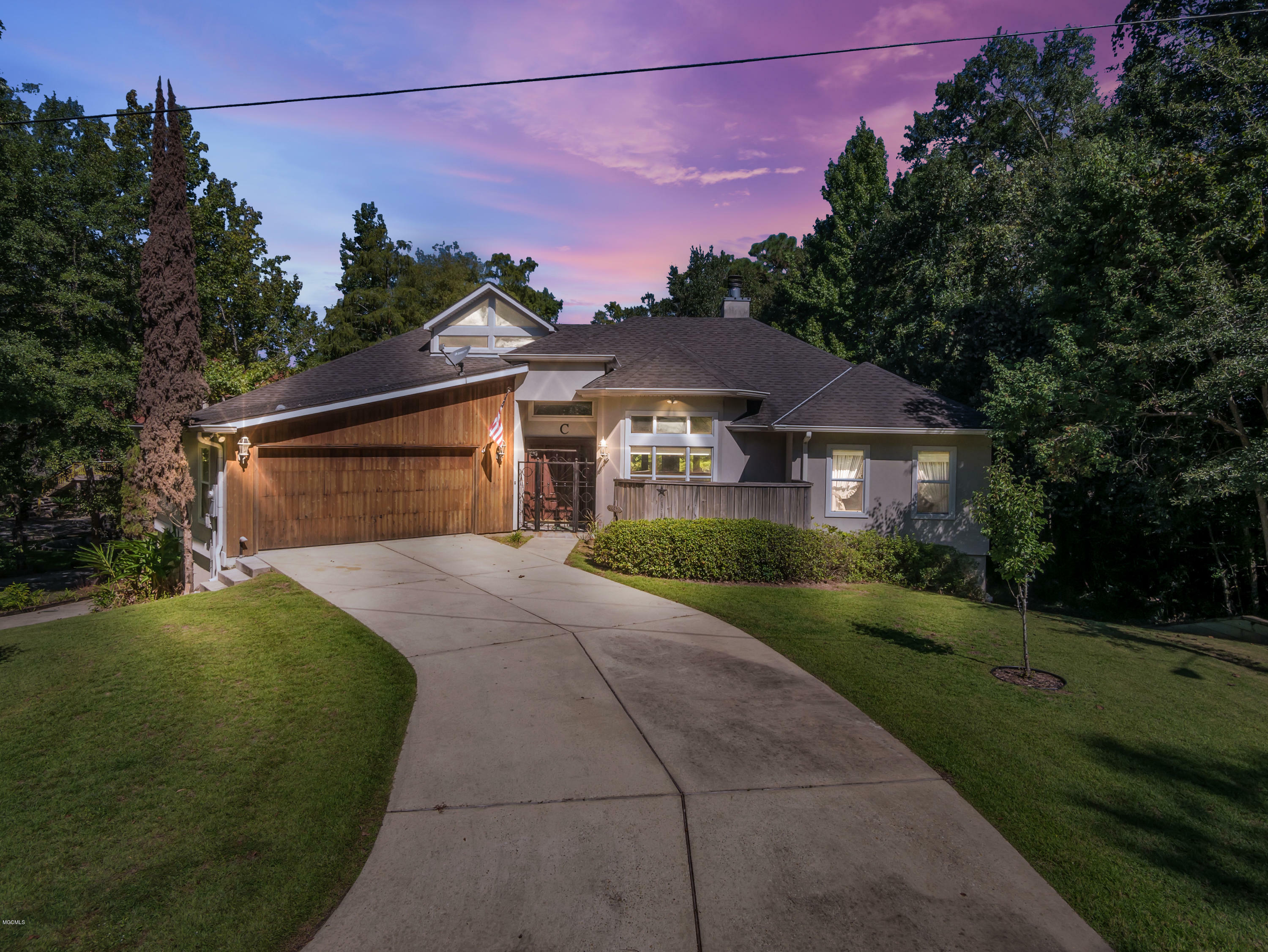 Property Photo:  9332 Mohonua Place  MS 39525 