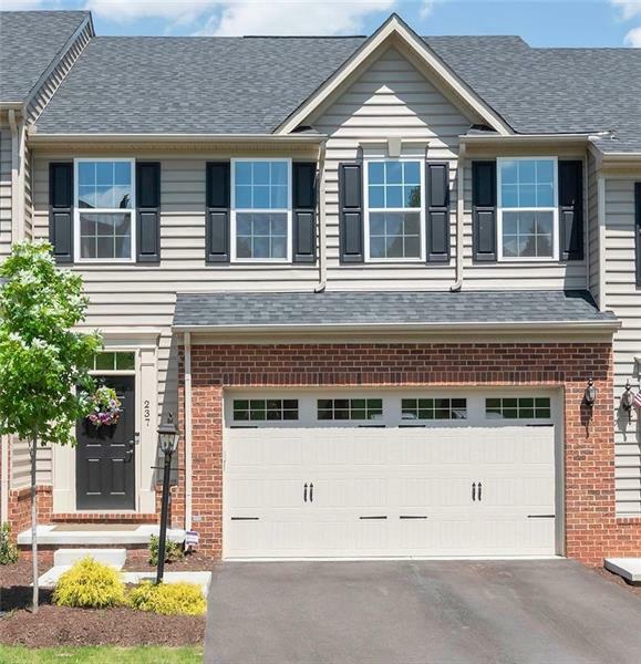 Property Photo: 237 Noble Woods Dr PA 15108