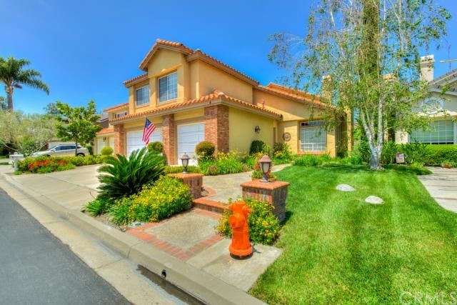 Property Photo:  5 Saint Elias  CA 92679 