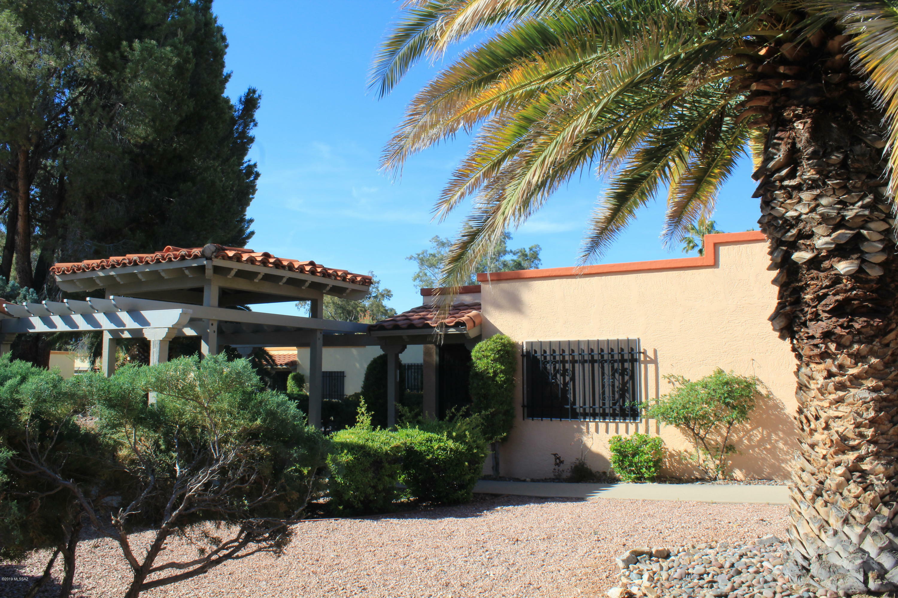 Property Photo:  1107 S Calle De Las Casitas  AZ 85614 