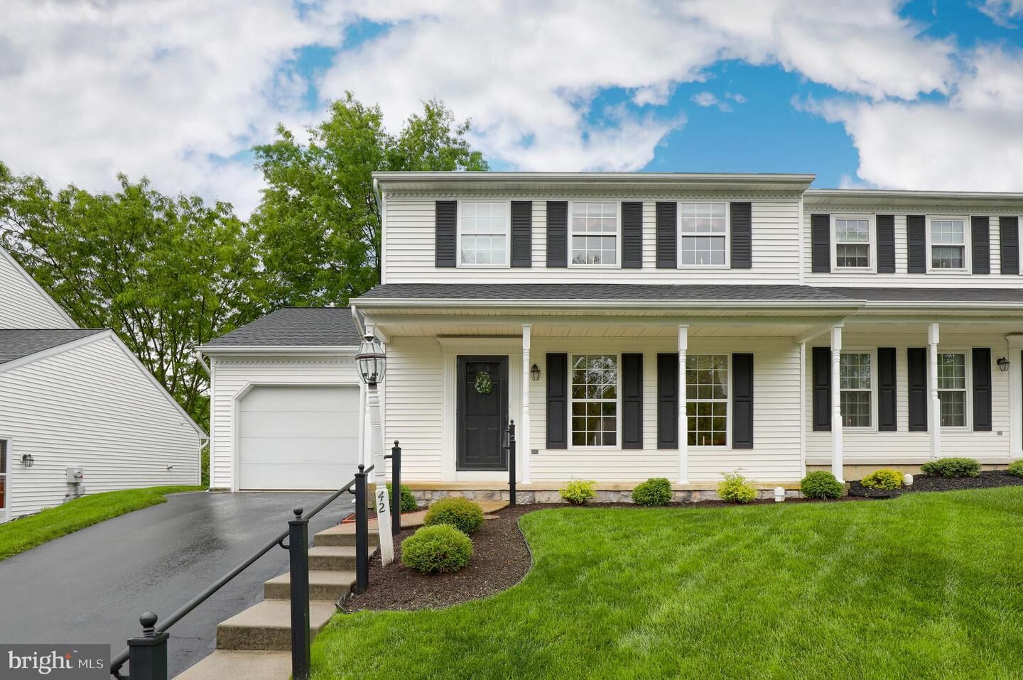 Property Photo:  42 Mill Pond Drive  PA 17603 
