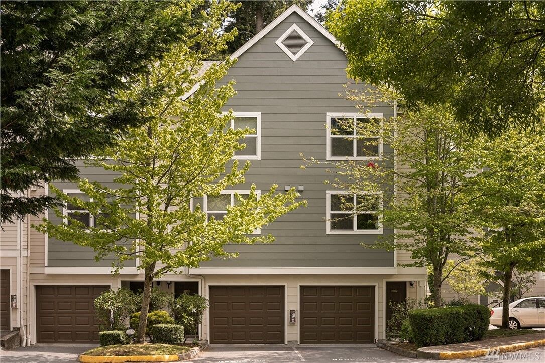 Property Photo:  3116 164th St SW 1906  WA 98087 