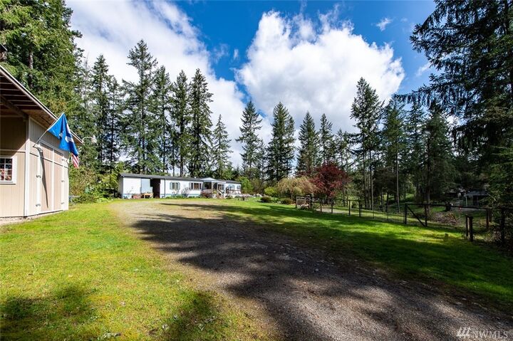 Property Photo:  17806 SE 311th St  WA 98092 