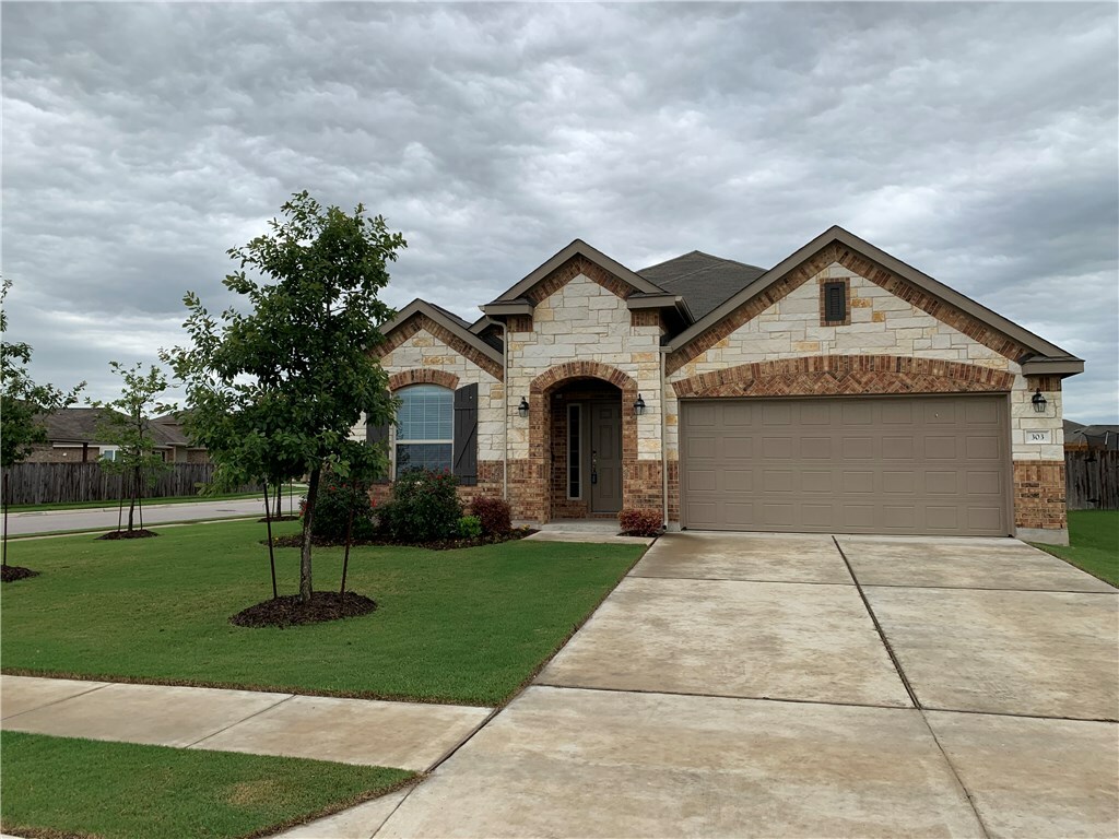 Property Photo:  303 Hibiscus Drive  TX 78634 