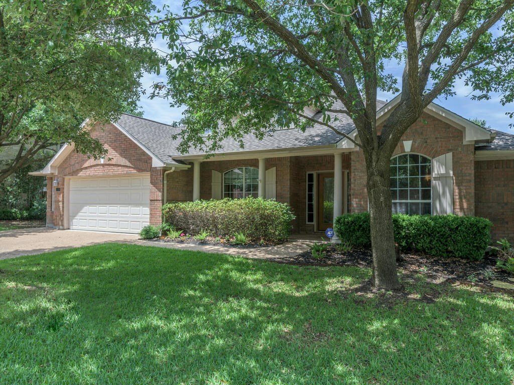 Property Photo:  2714 Loyaga Drive  TX 78681 