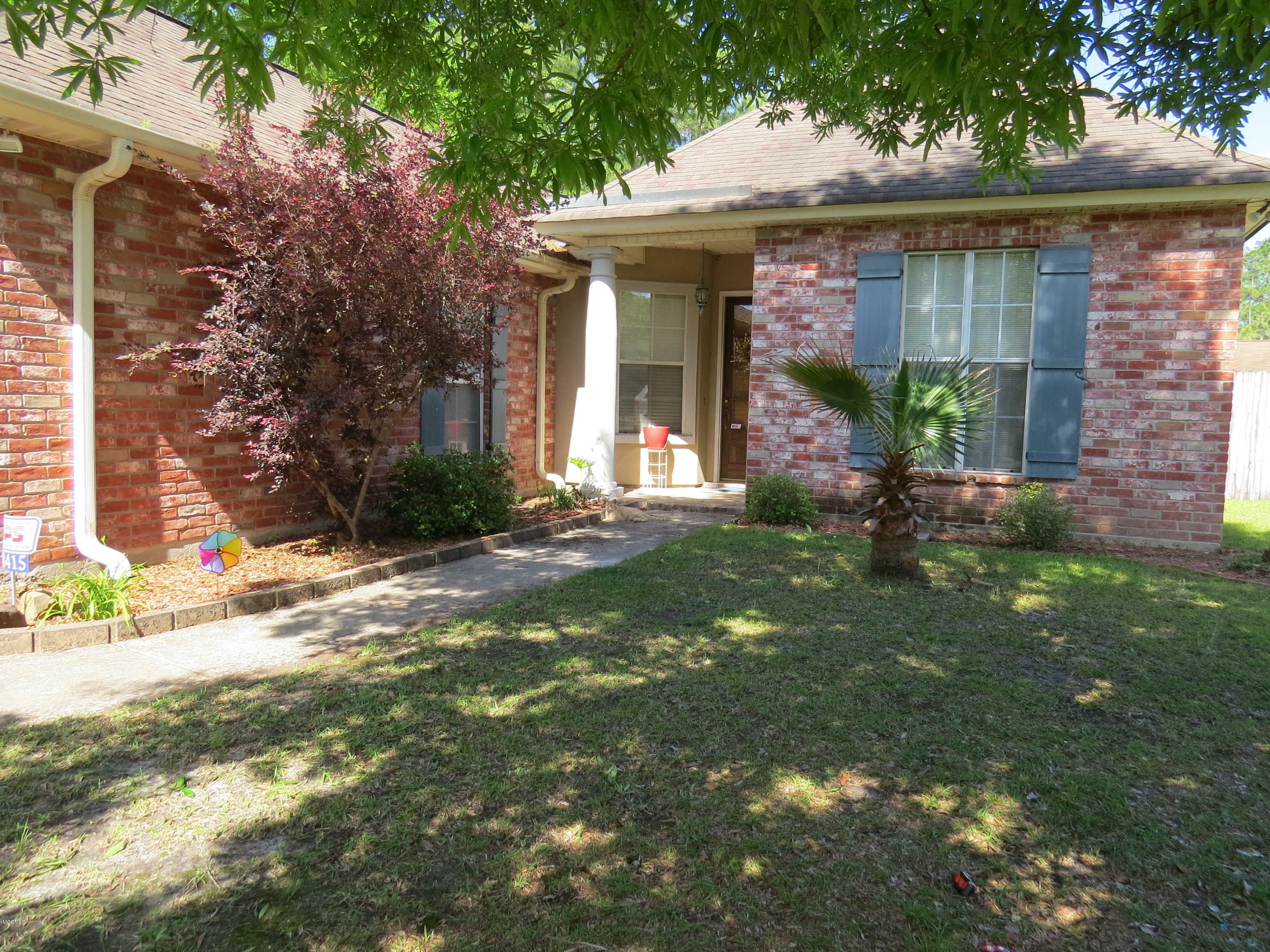 Property Photo: 8415 Ieke Drive MS 39525