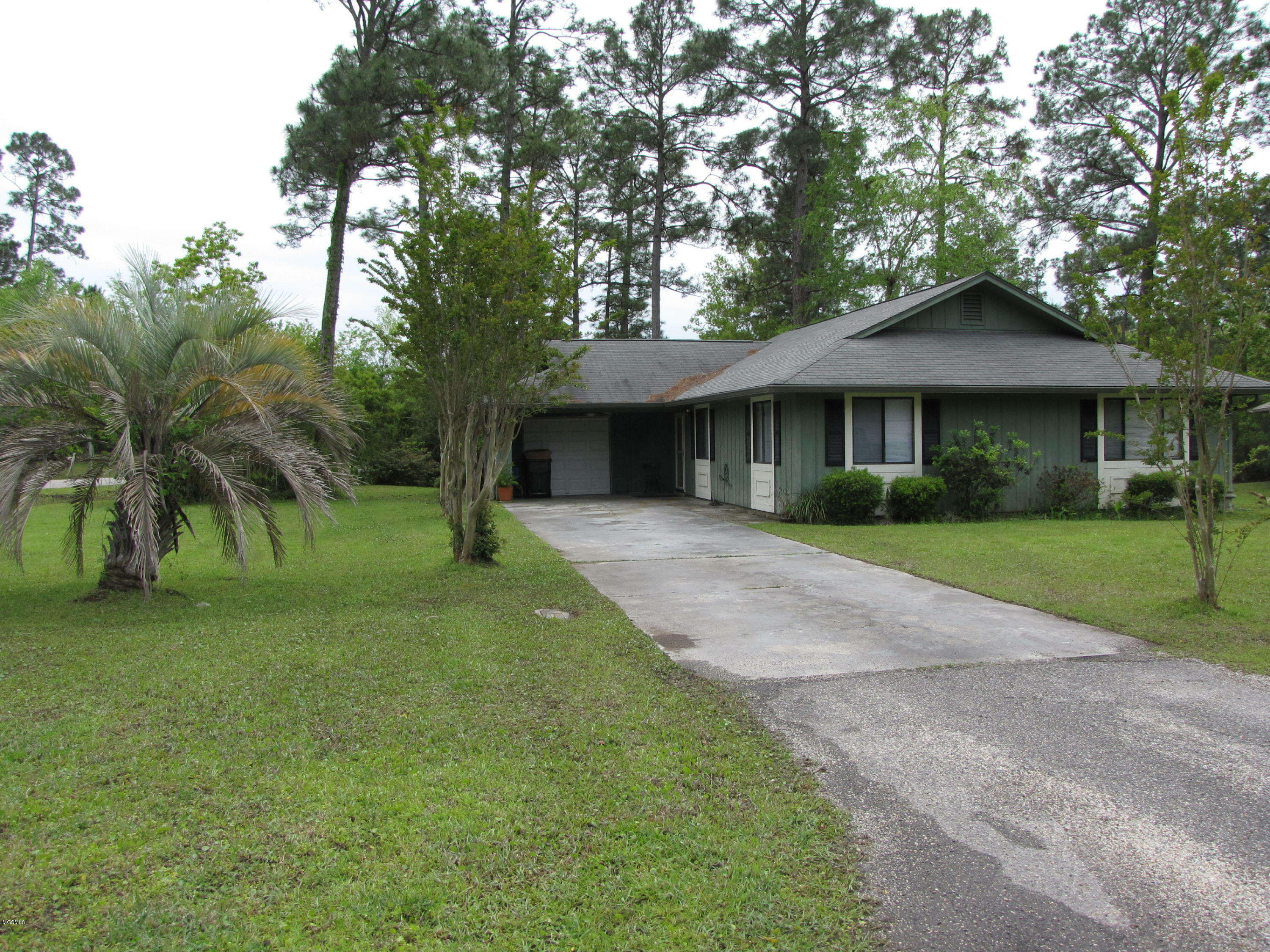 Property Photo:  6 Pecan Ridge  MS 39525 