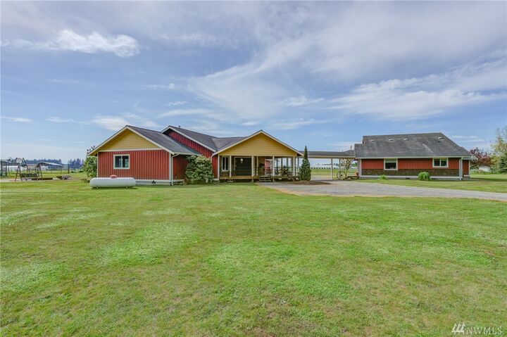 Property Photo:  7531 W 22nd St  WA 98248 