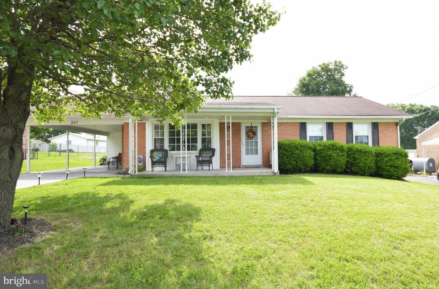 Property Photo:  367 Royal Avenue  VA 22657 