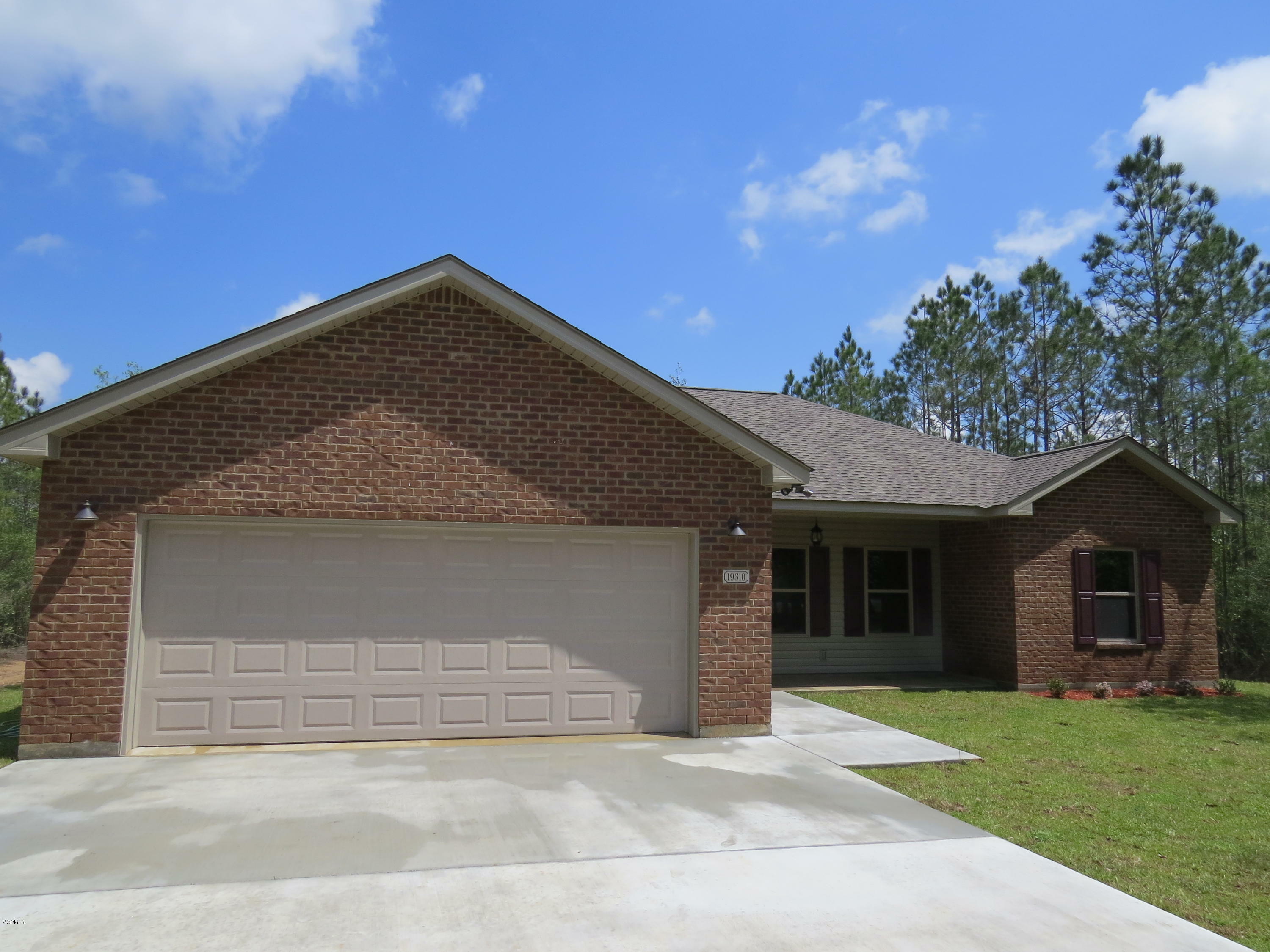 Property Photo: 19310 Fenton Dedeaux Road MS 39556