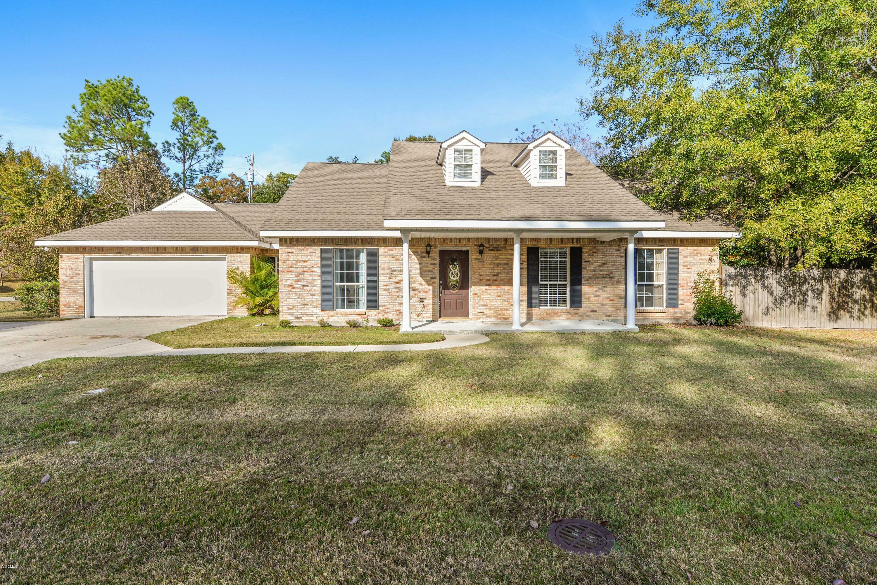 Property Photo:  68185 E Diamondhead Drive  MS 39525 