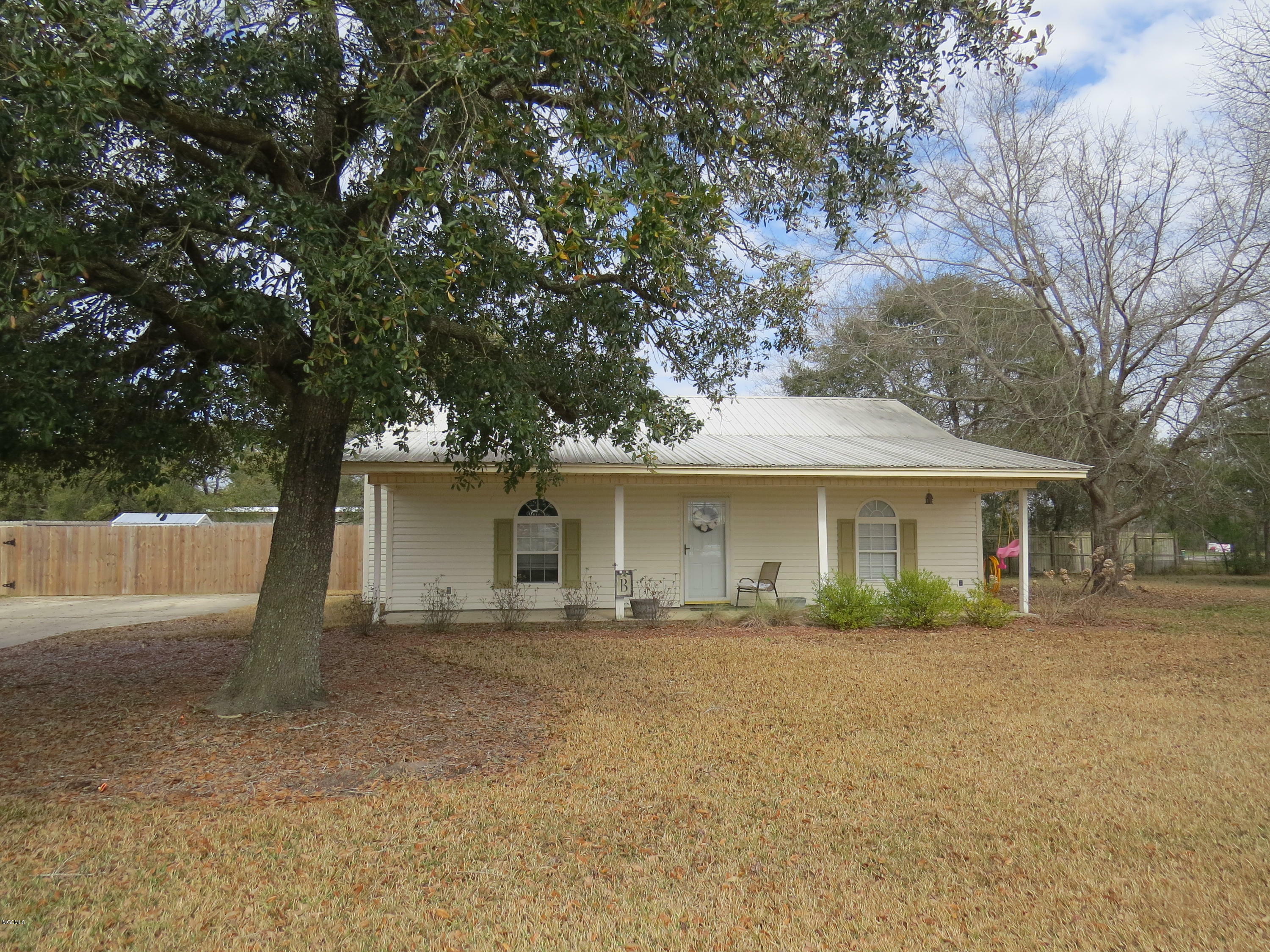 Property Photo: 7423 Beatline Road MS 39560
