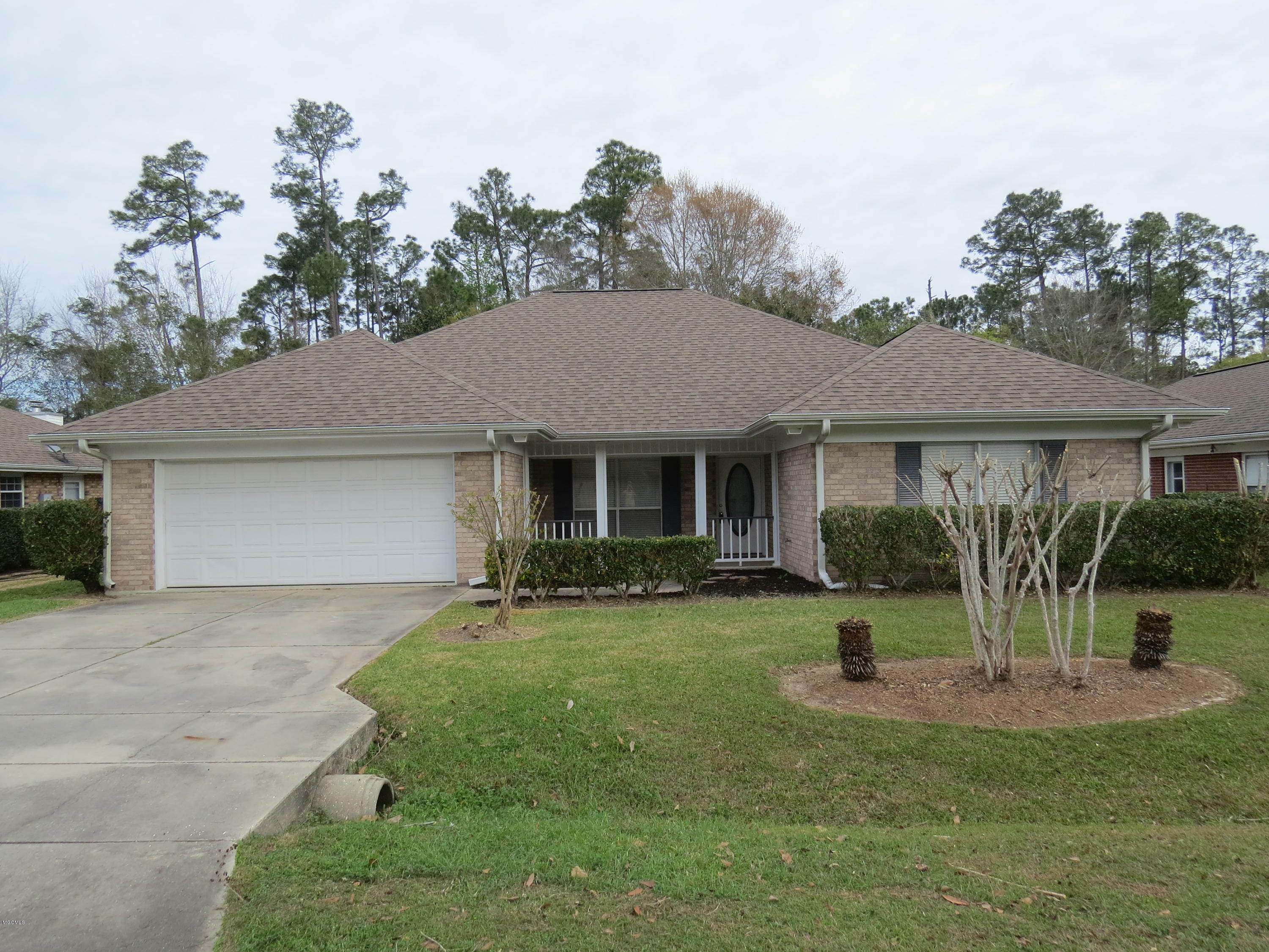 Property Photo: 6477 Kalipekona Way MS 39525