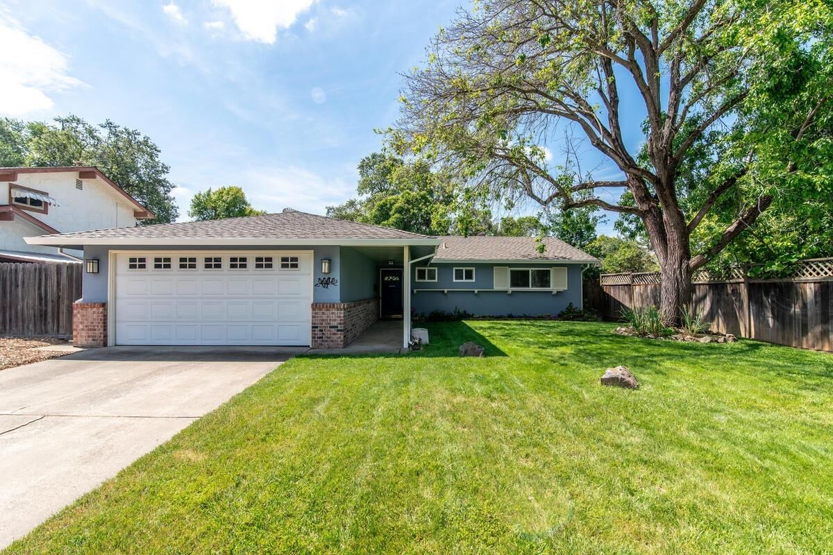 Property Photo:  6313 Creekcrest Circle  CA 95621 