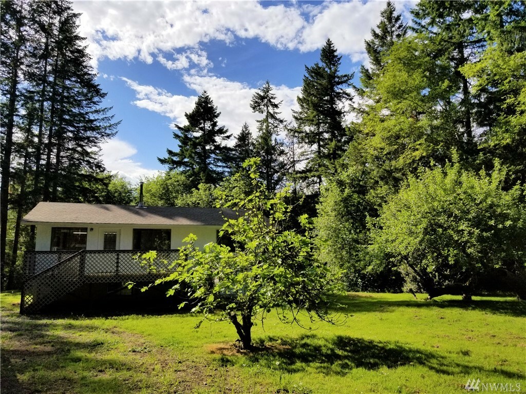 Property Photo:  3590 E North Island Drive  WA 98584 