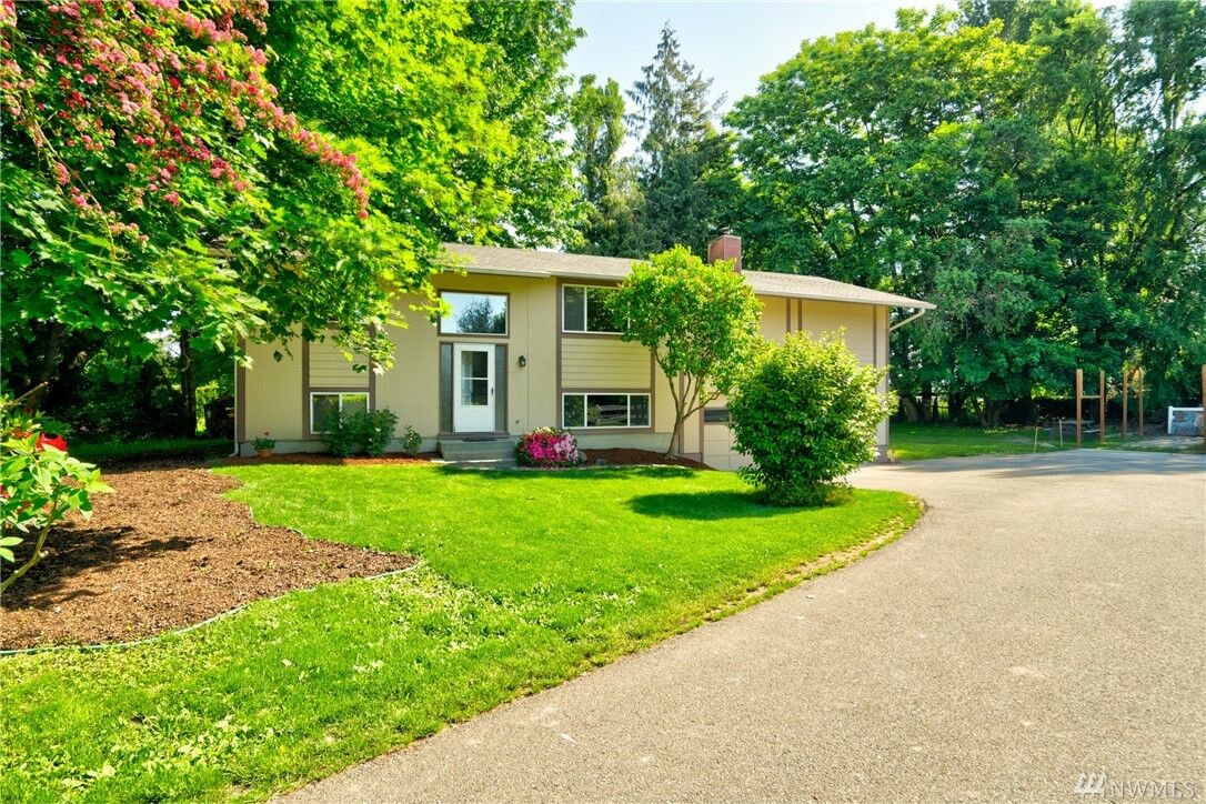 Property Photo:  12633 Markwood Rd  WA 98233 