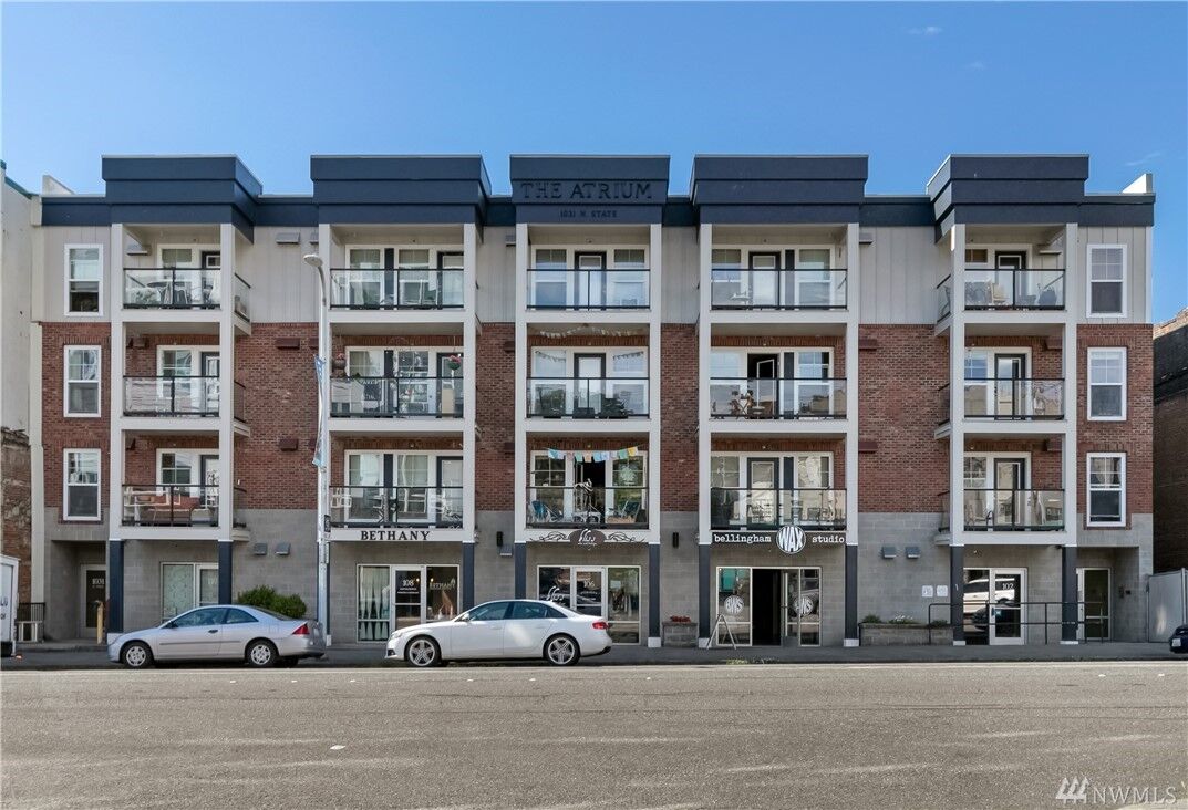 Property Photo: 1031 N State St 202 WA 98225