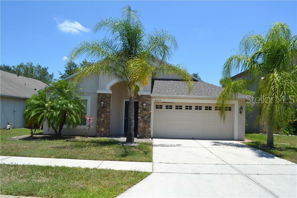 Property Photo:  4613 Aguila Place  FL 32826 