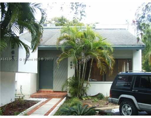 Property Photo: 8261 SW 157 Av 507 FL 33193