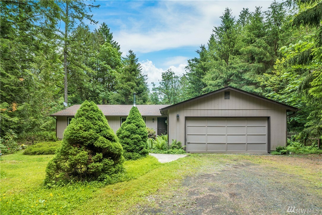 Property Photo: 8238 Steamboat Island Rd NW WA 98502