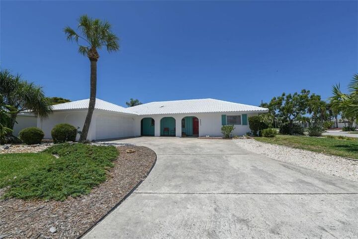 Property Photo: 4504 Coral Boulevard FL 34210