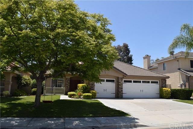 Property Photo: 32071 Corte Bacarro CA 92592