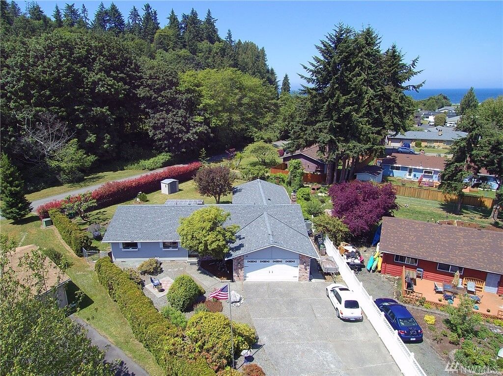 Property Photo: 55 Morse Lane WA 98362