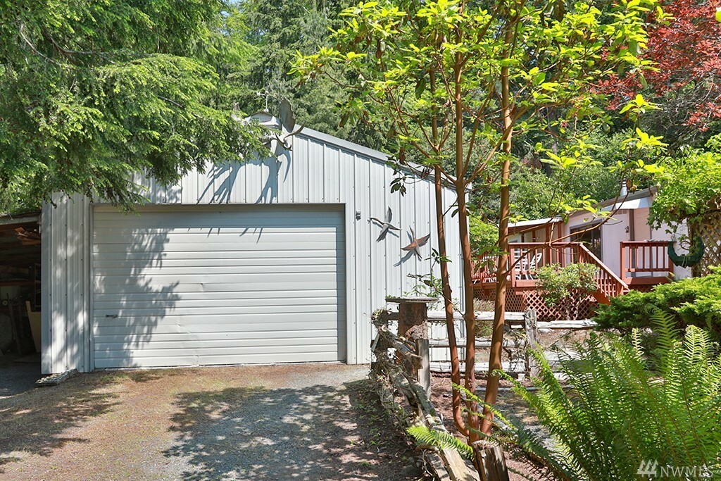 Property Photo:  1877 Fir St  WA 98249 