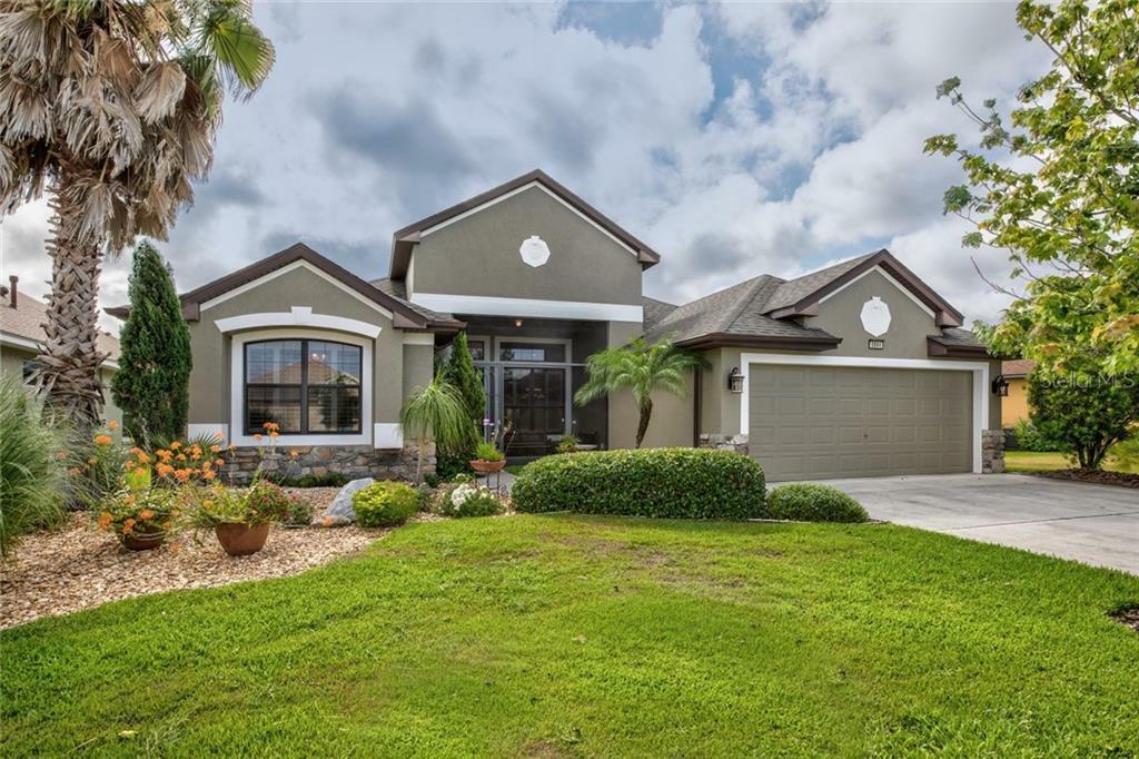 Property Photo:  8884 Beacon Hill Avenue  FL 32757 