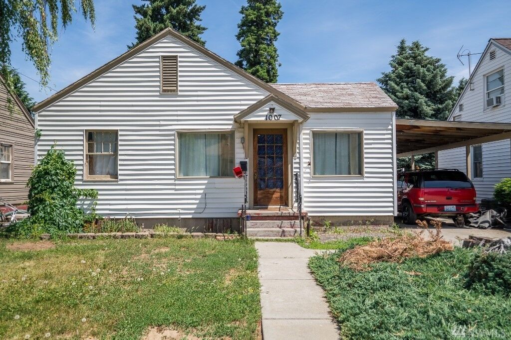 Property Photo:  1007 Princeton  WA 98801