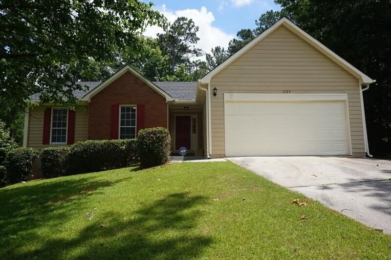 Property Photo:  1224 Bonita Circle 0   30238 