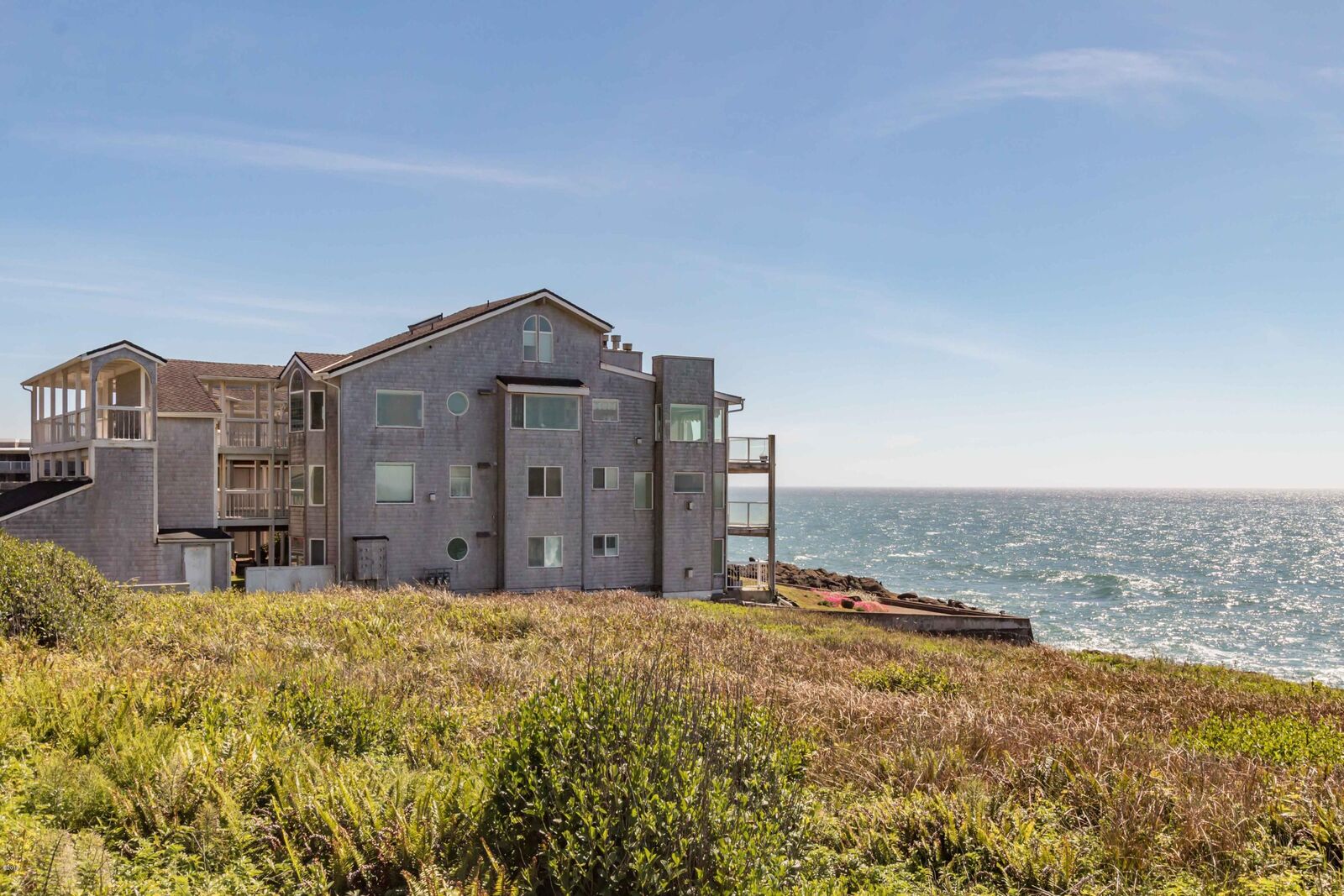 Property Photo:  1123 US-101 14  OR 97341 