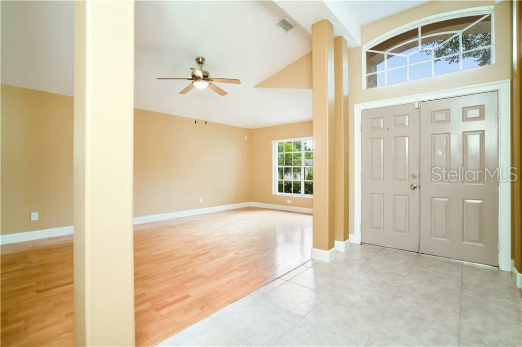 Property Photo:  3404 Kayla Circle  FL 32765 