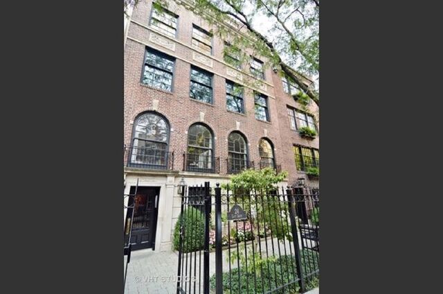 Property Photo:  24 East Scott Street 2  IL 60610 