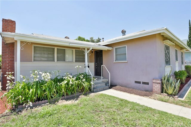 Property Photo:  4552 N Mountain View Avenue  CA 92407 