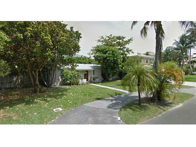 Property Photo: 435 Hampton Ln FL 33149