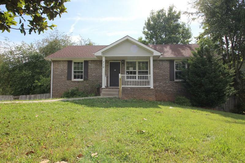 Property Photo:  710 Green Valley Ct  TN 37042 