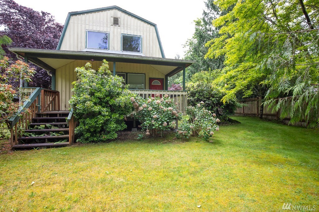 Property Photo:  44025 Fir Rd  WA 98251 