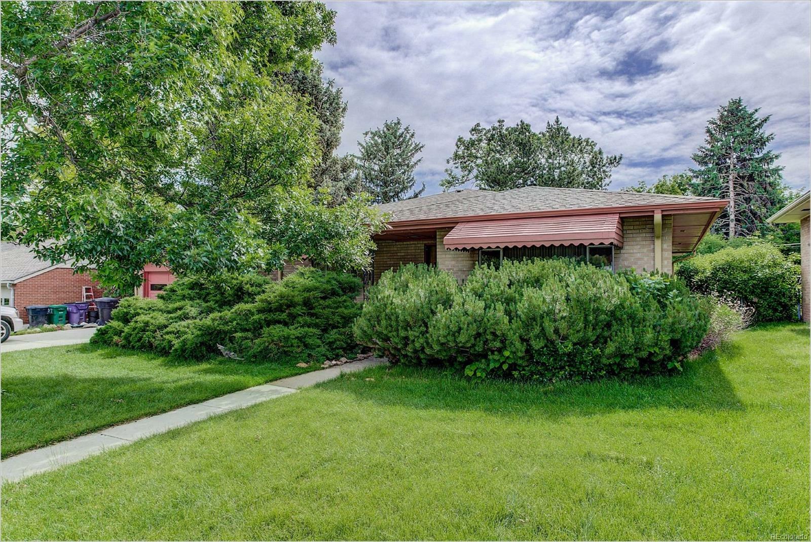 Property Photo: 2990 S Monroe Street CO 80210