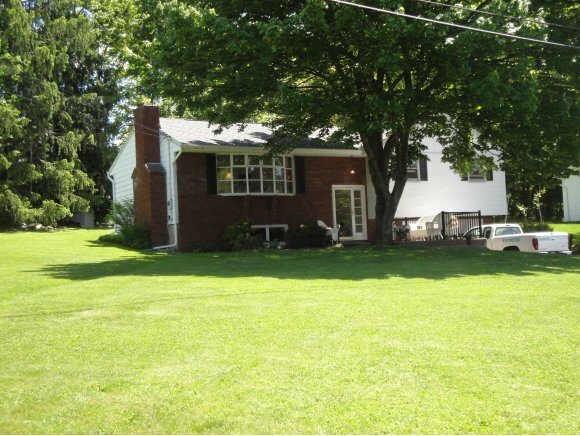 Property Photo:  255 Hillside Terrace  NY 13760 