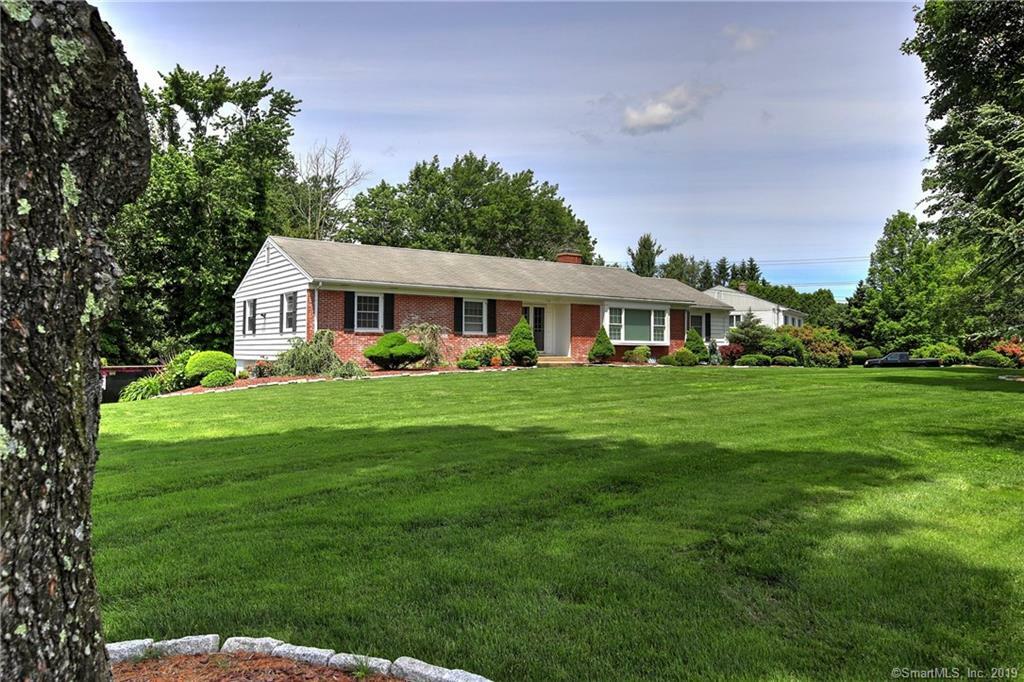 Property Photo: 620 Harborview Road CT 06477