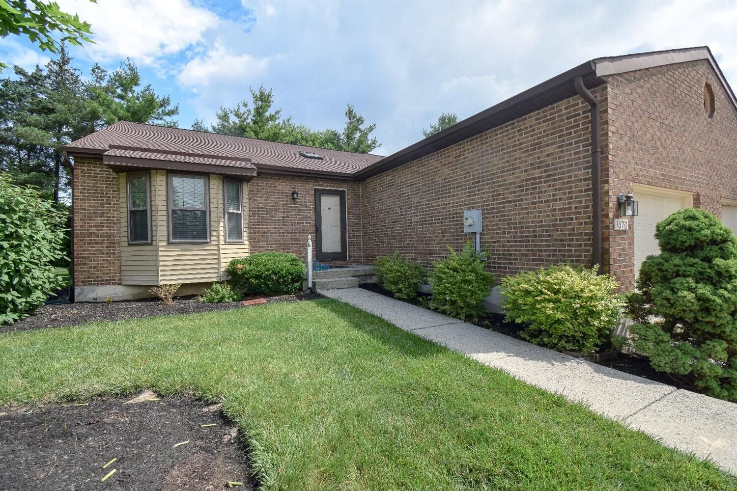 Property Photo:  1670 Becker Drive  OH 45014 