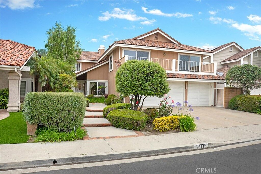 Property Photo: 21775 Herencia CA 92692