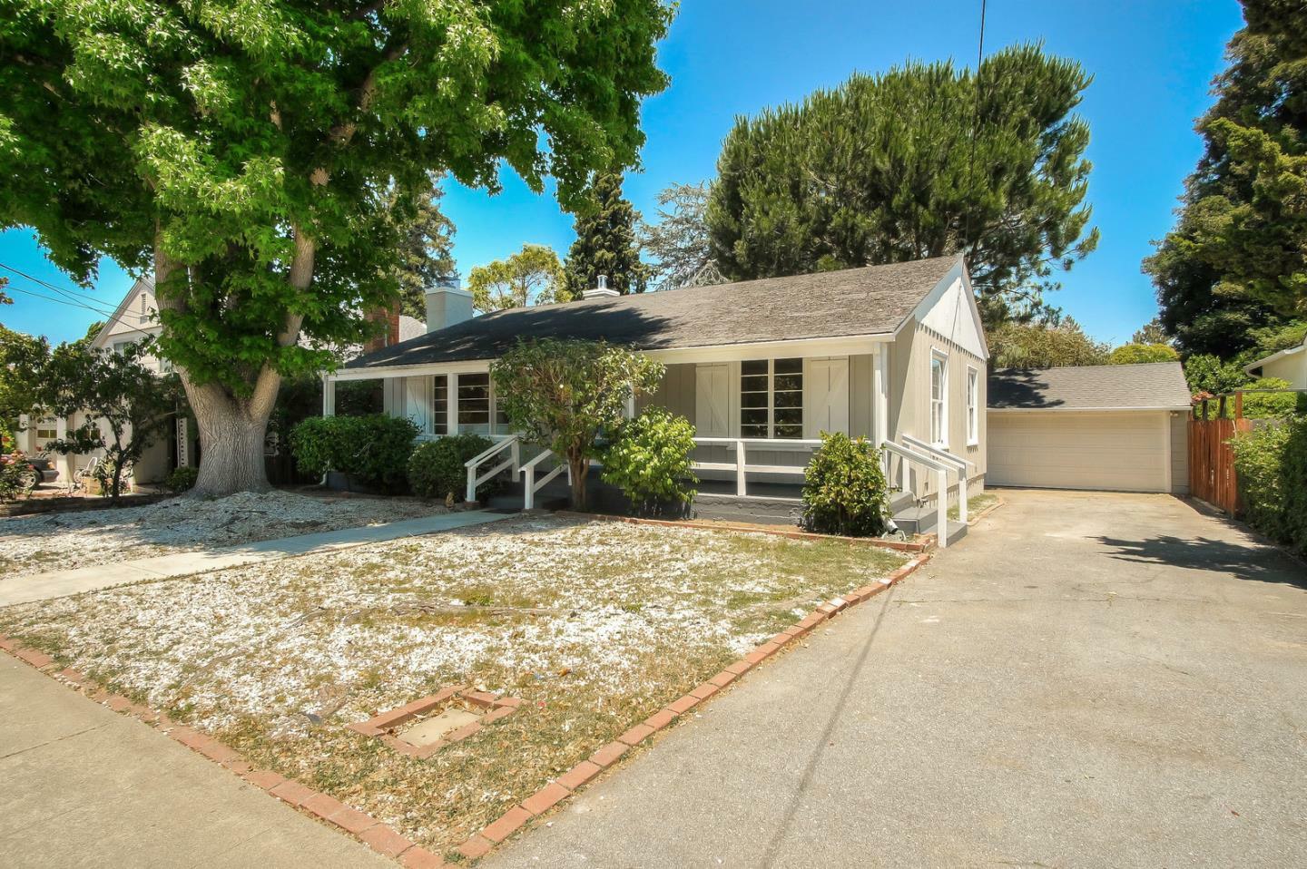 Property Photo:  2629 Hacienda Street  CA 94403 