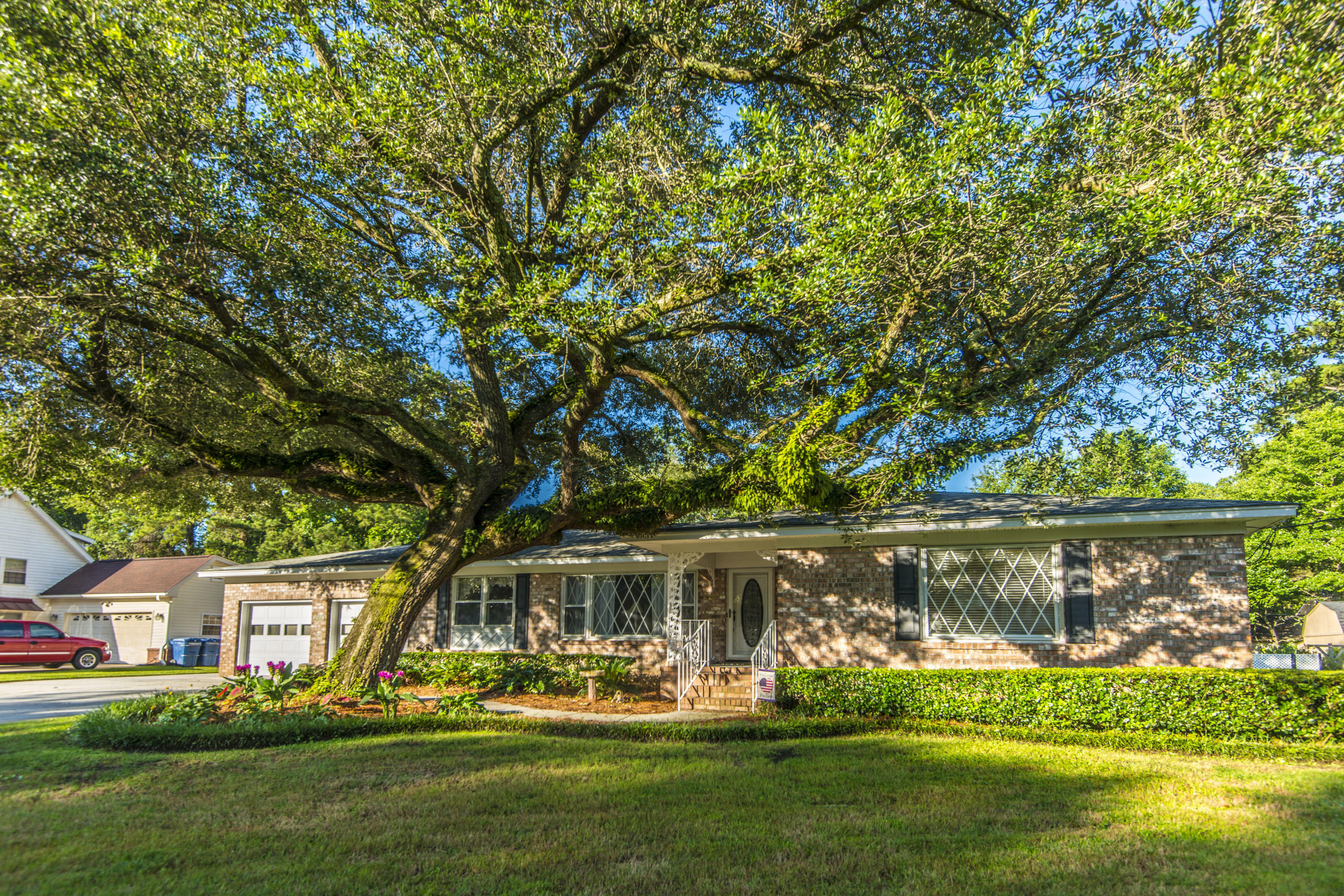 Property Photo:  2907 Limestone Blvd  SC 29414 