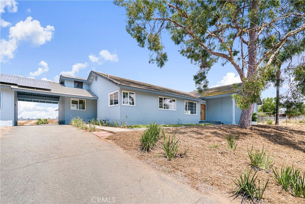 Property Photo: 17275 Ranchero Road CA 92504